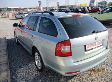 Škoda - Octavia