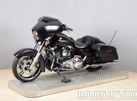 Harley-Davidson - FLHXS Street Glide Special