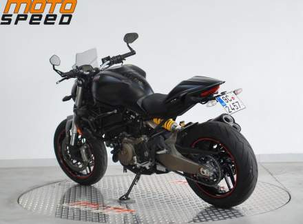 Ducati - Monster 821