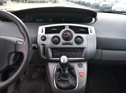 Renault - Scenic