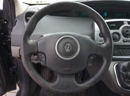 Renault - Scenic