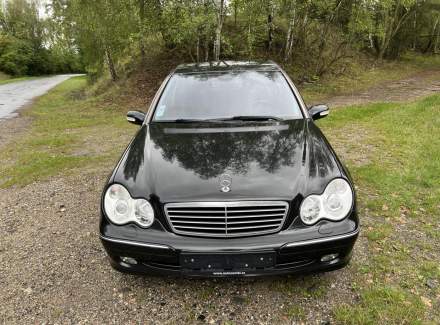 Mercedes-Benz - C-class
