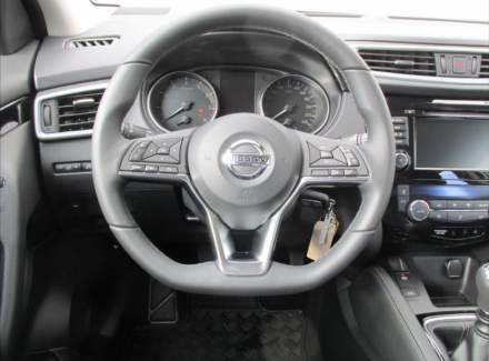 Nissan - Qashqai