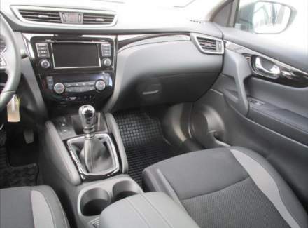 Nissan - Qashqai