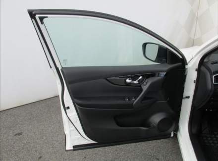 Nissan - Qashqai