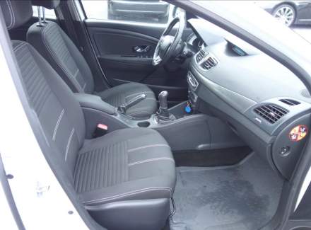 Renault - Fluence