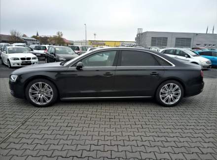 Audi - A8