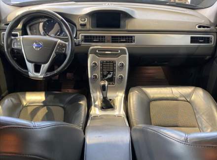 Volvo - V70