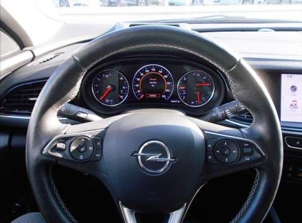 Opel - Insignia