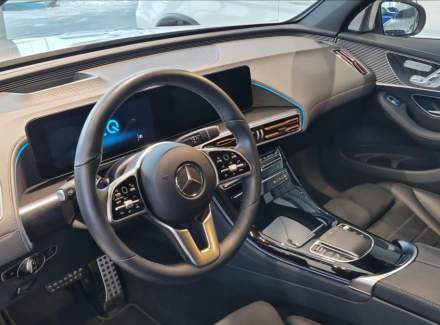 Mercedes-Benz - EQC