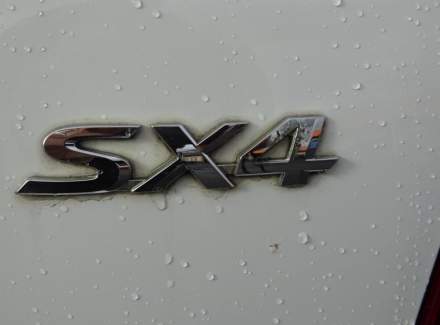 Suzuki - SX4