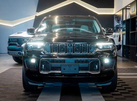 Jeep - Grand Cherokee