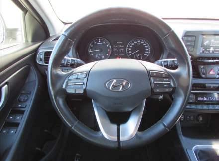 Hyundai - i30