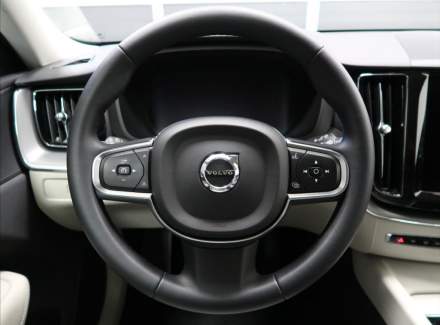 Volvo - XC60