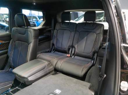 Jeep - Grand Cherokee