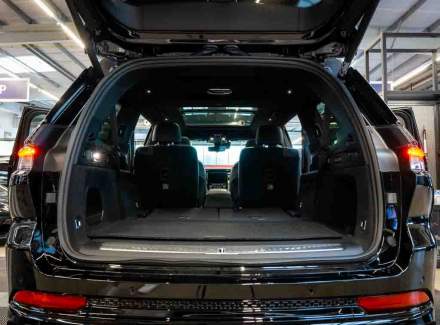 Jeep - Grand Cherokee