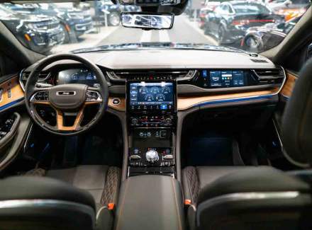 Jeep - Grand Cherokee