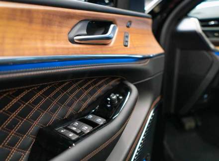 Jeep - Grand Cherokee