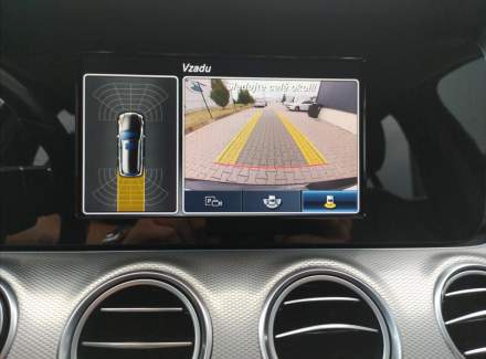 Mercedes-Benz - E-class