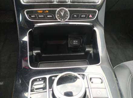 Mercedes-Benz - E-class