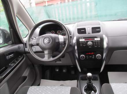 Suzuki - SX4