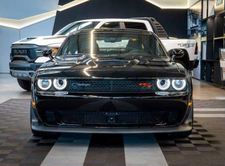 Dodge - Challenger