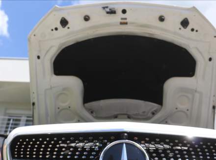 Mercedes-Benz - E-class