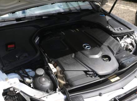 Mercedes-Benz - E-class