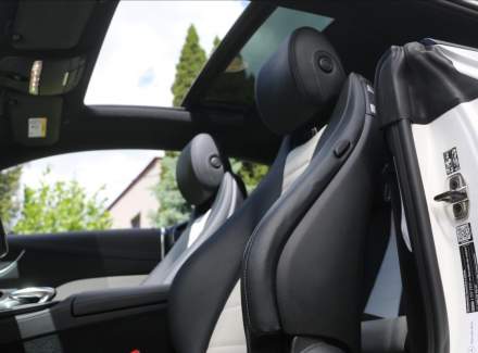 Mercedes-Benz - E-class