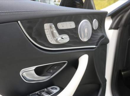 Mercedes-Benz - E-class