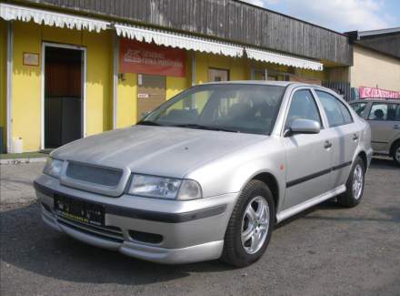 Škoda - Octavia