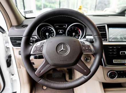 Mercedes-Benz - GL