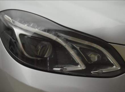 Mercedes-Benz - E-class