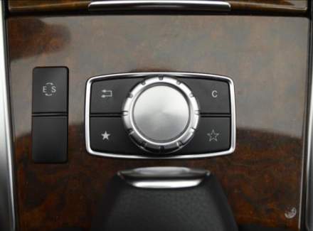 Mercedes-Benz - E-class