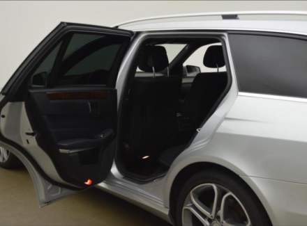 Mercedes-Benz - E-class