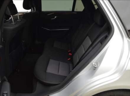 Mercedes-Benz - E-class