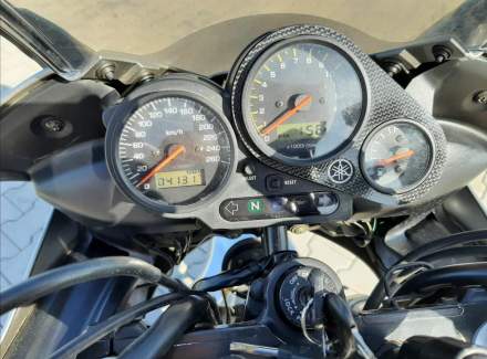 Yamaha - FZS 1000 Fazer