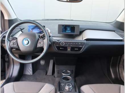 BMW - i3