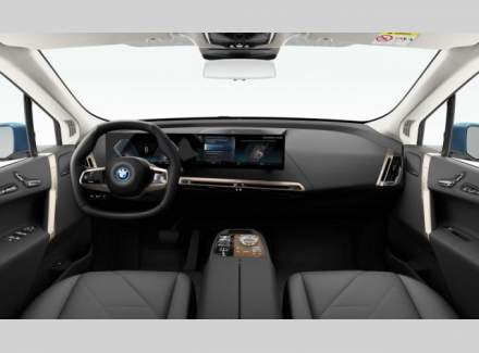 BMW - iX