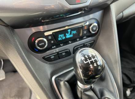 Ford - Tourneo Connect