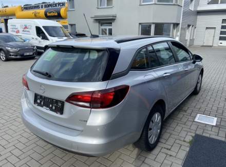 Opel - Astra