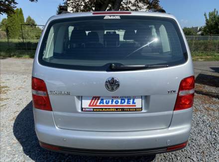 Volkswagen - Touran
