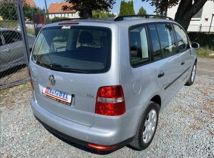 Volkswagen - Touran