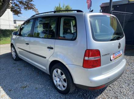 Volkswagen - Touran
