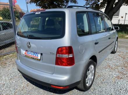 Volkswagen - Touran