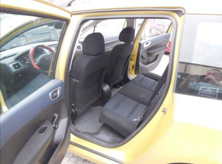 Peugeot - 307