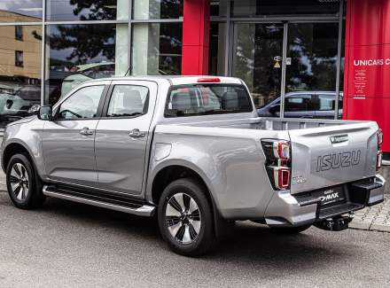 Isuzu - D-Max