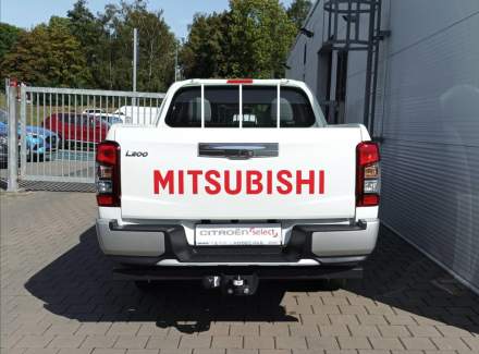Mitsubishi - L 200