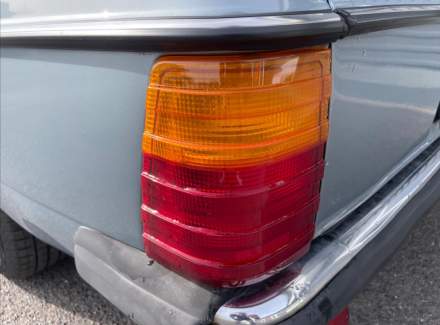 Mercedes-Benz - W123