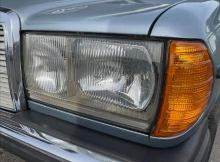 Mercedes-Benz - W123